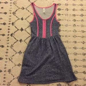 NWOT Kensie Dress with pockets *FINAL PRICE*